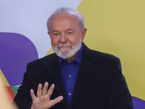 Lula sancionou nova política do salário mínimo e do Imposto de Renda