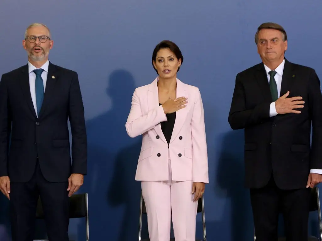 Michelle e Jair Bolsonaro foram convocados a prestar depoimento à PF no caso das joias da Arábia Saudita