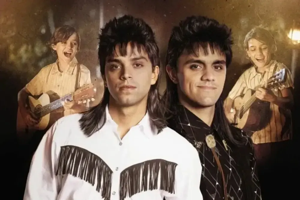 Rodrigo Simas e Felipe Simas atuam na fase adulta dos sertanejos na série 'As Aventuras de José e Durval'
