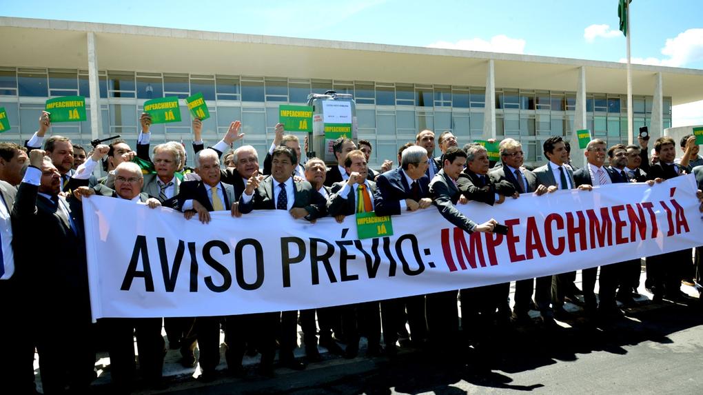 Foto de Políticos pedindo impeachment