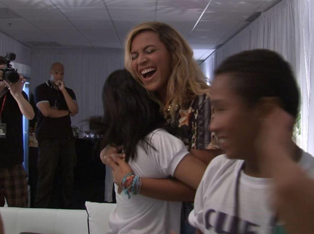 Beyoncé encontra crianças da Cufa Ceará no Lagamar