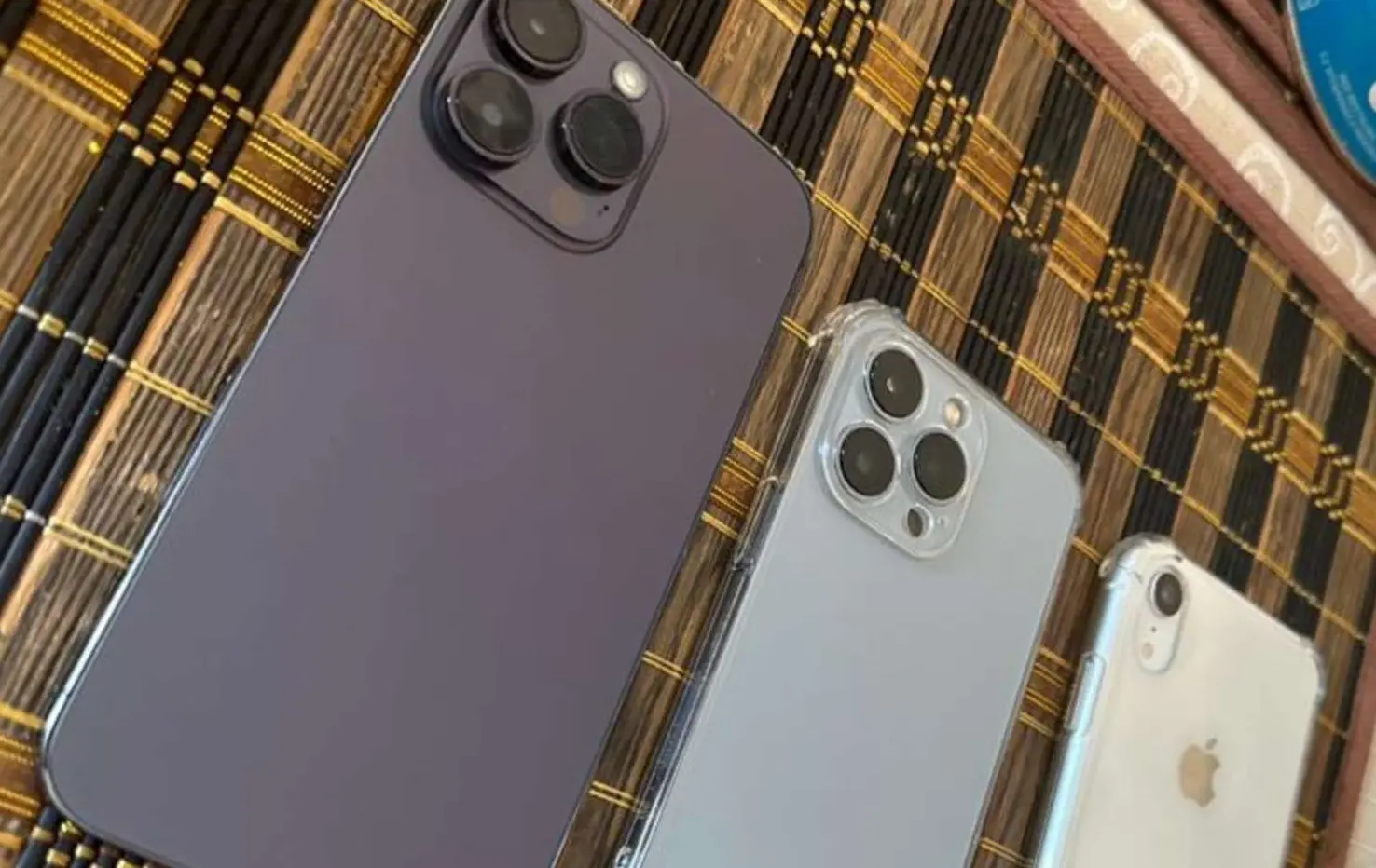 Os aparelhos celulares foram recuperados pelos policiais e serão restituídos aos proprietários