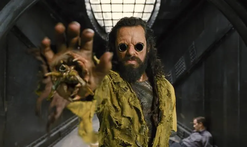 cena do filme 'MIB - Homens de Preto 3'