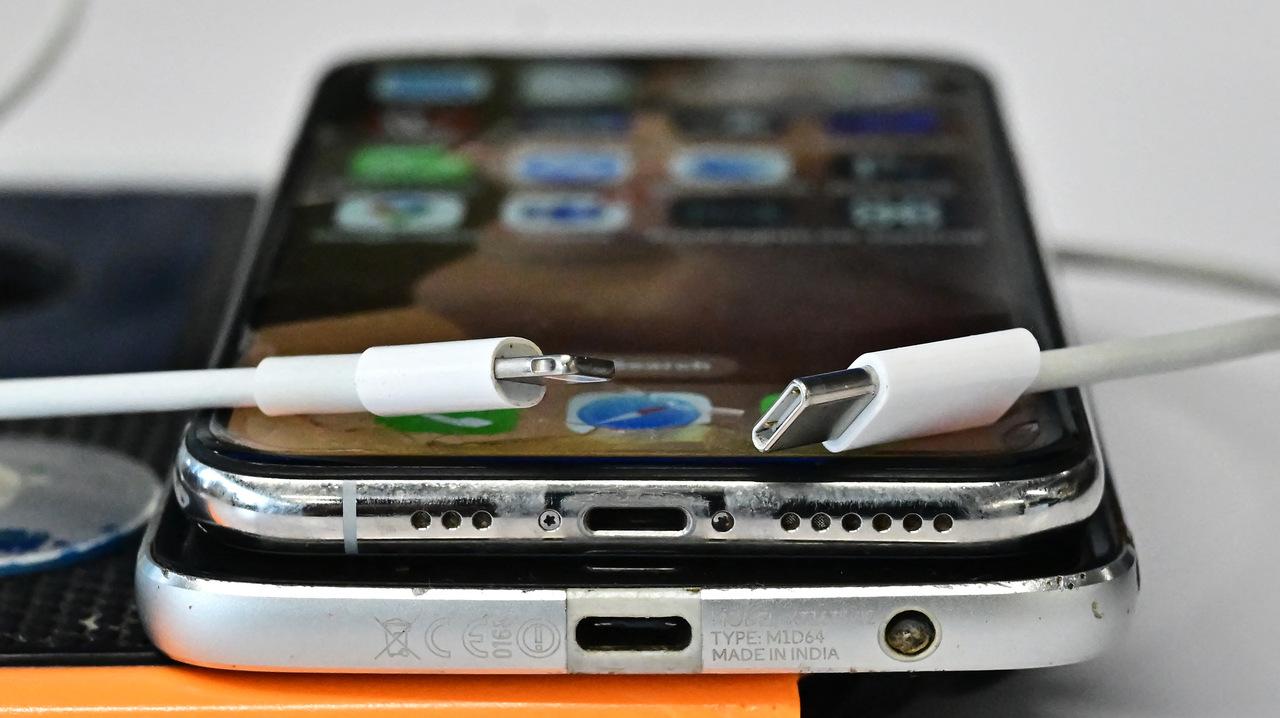 iPhone com entrada USB-C