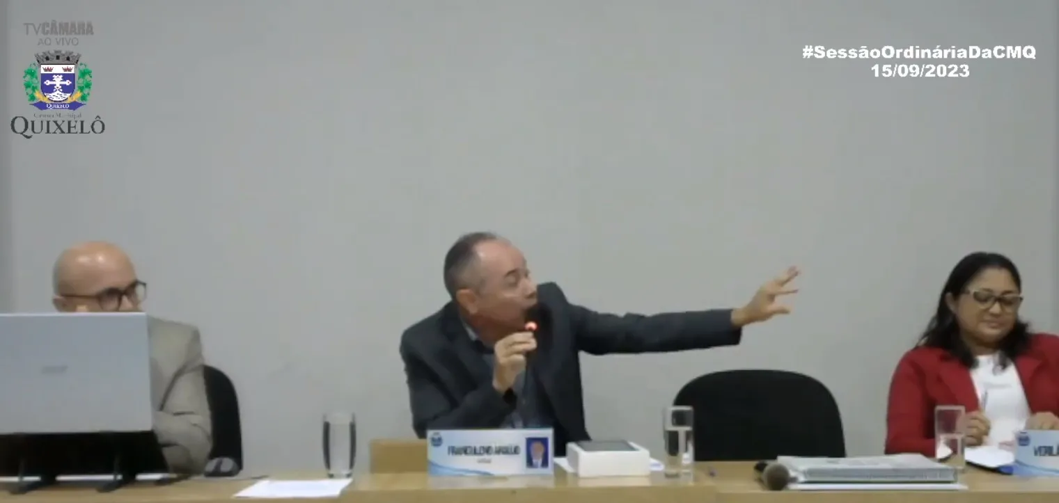 Parte do bate-boca foi registrado na transmissão da sessão da Câmara Municipal de Quixelô do dia 15 deste mês