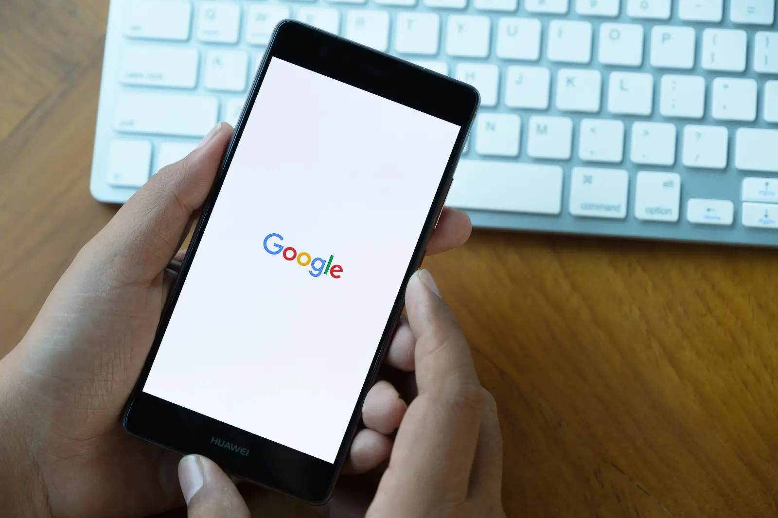 Foto que contém o Google