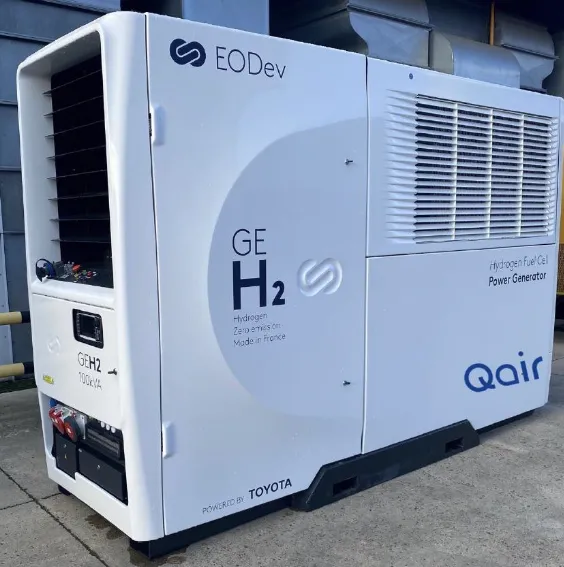 O gerador, que foi exibido no ProEnergia Summit, é fruto de uma parceria entre a Qair e a CSI Gerpower, que possibilitou a introdução de geradores de Hidrogênio Verde no Brasil.  Por meio dessa parceria, o Brasil terá acesso a dois equipamentos importados da França
