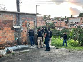 Policiais fazem operação na Bahia
