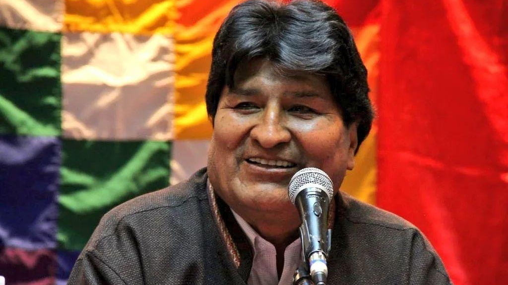 Evo Morales anuncia que concorrerá à Presidência da Bolívia