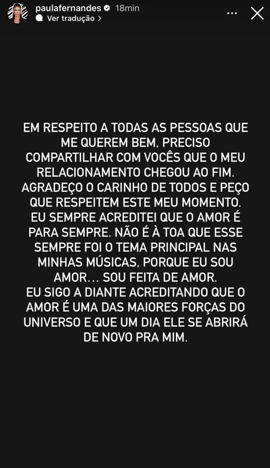 O comunicado foi feito nas redes sociais da cantora