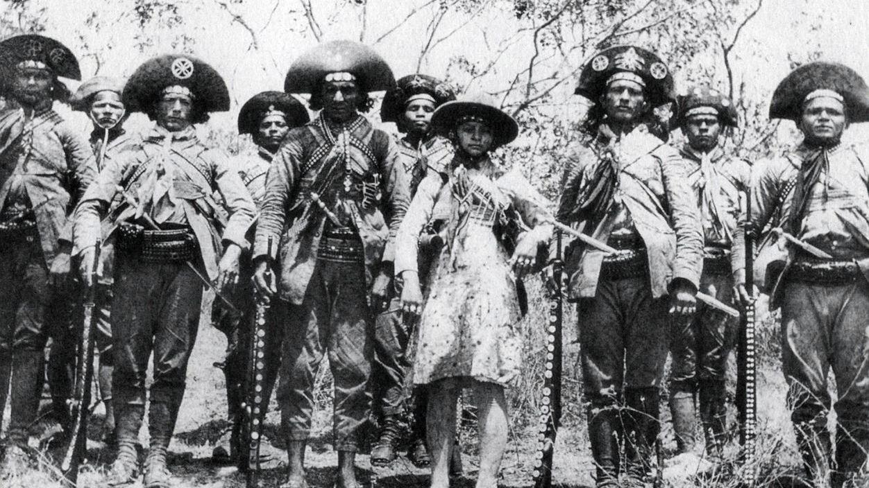 Lampião e Maria Bonita, líderes do cangaço, tiveram as cabeças cortadas e estudadas