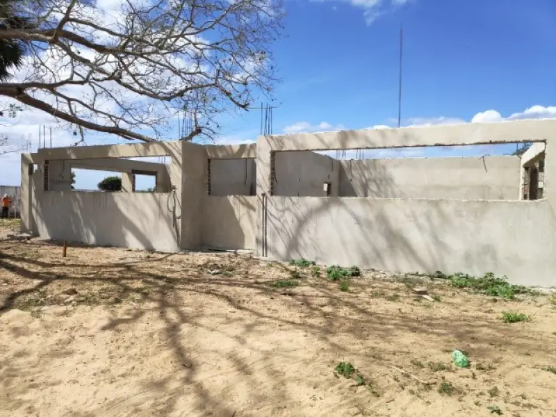 Obra de creche no município de Granja, no Ceará, consta como paralisada com 30% de execução