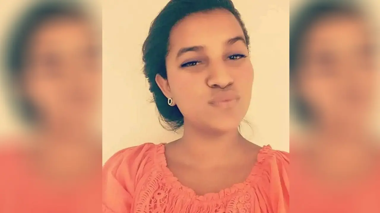 foto de jovem que teria morrido envenenada após cigana dar bombom a ela