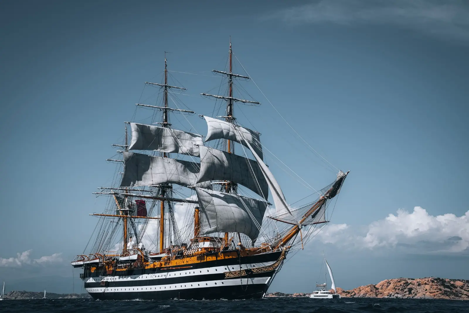 navio amerigo vespucci