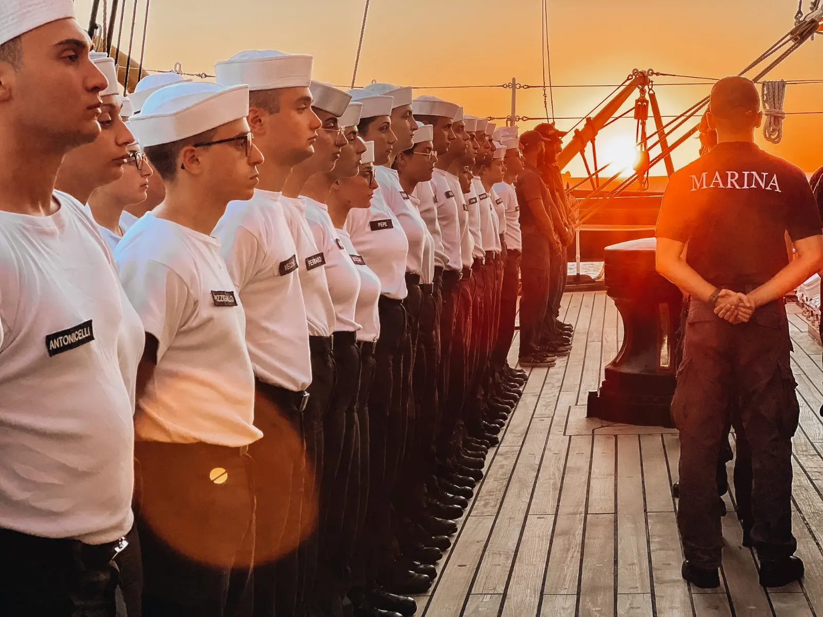 tripulação do navio amerigo vespucci