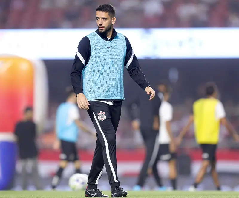 Imagem mostra jogador de futebol