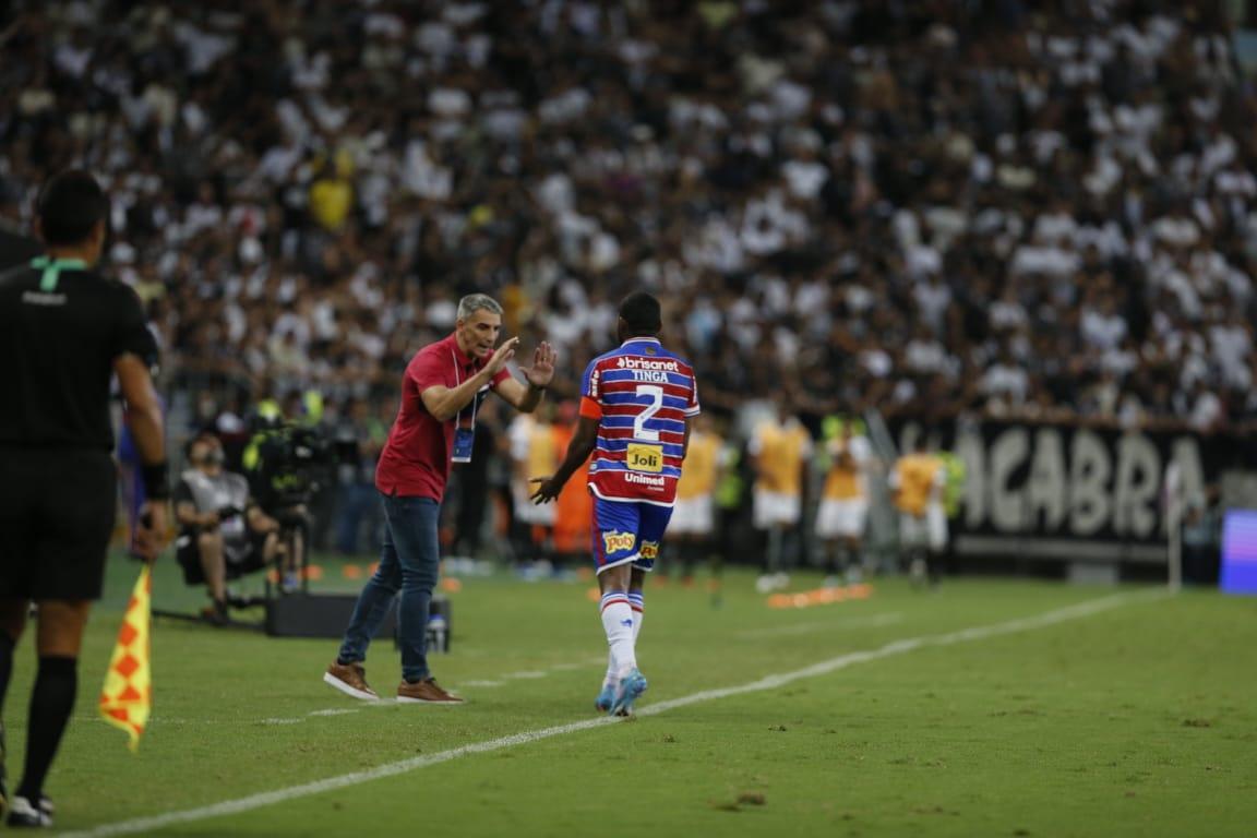 Análise: Força do Fortaleza em empate mostra que Corinthians não terá vida  fácil no Castelão, fortaleza