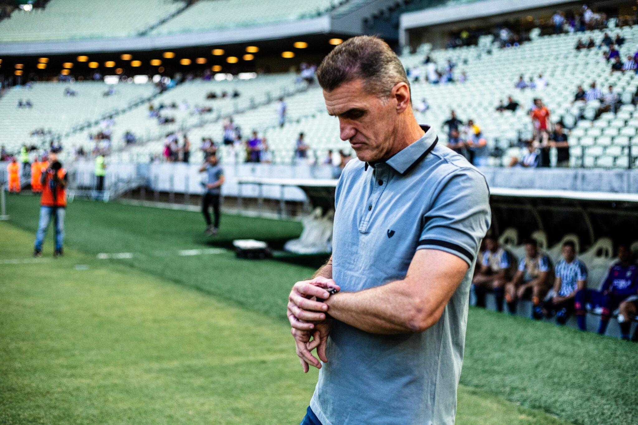 Vagner Mancini em jogo do Ceará