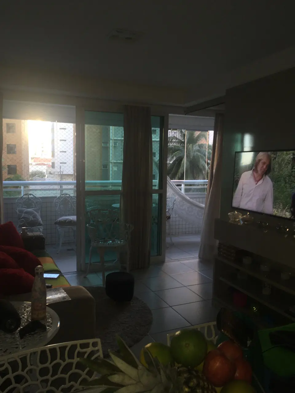 Imagem de como era o apartamento antes da reforma