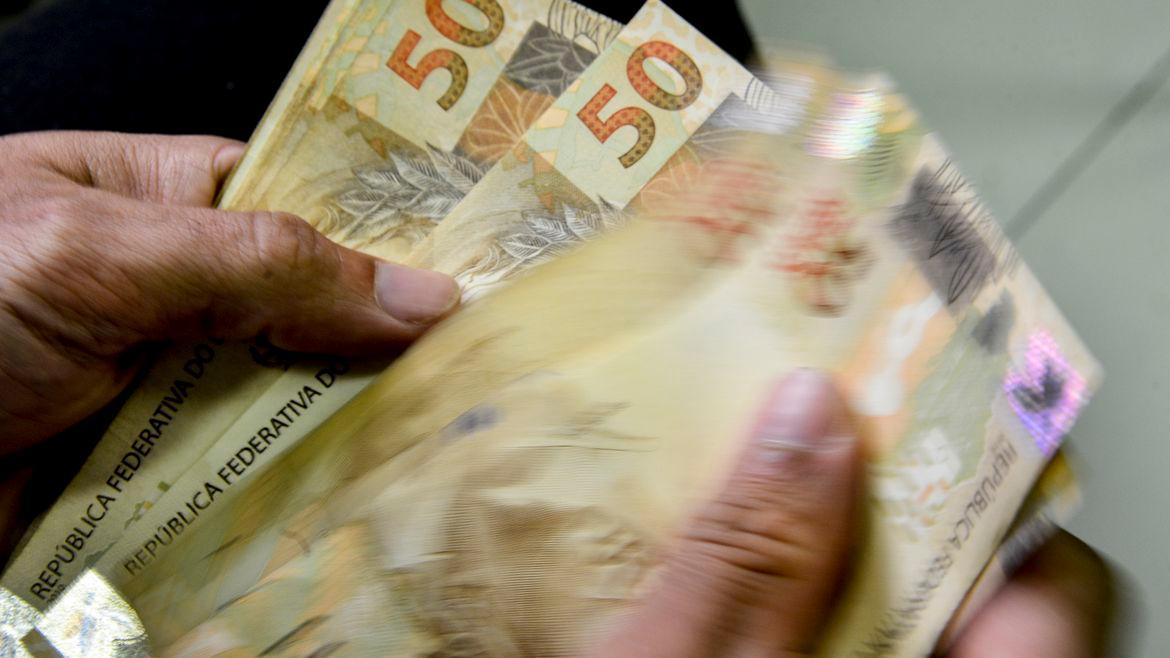 Cerca de R$ 7,4 bilhões de 'dinheiro esquecido' seguem disponíveis para  retirada no Banco Central - Negócios - Diário do Nordeste