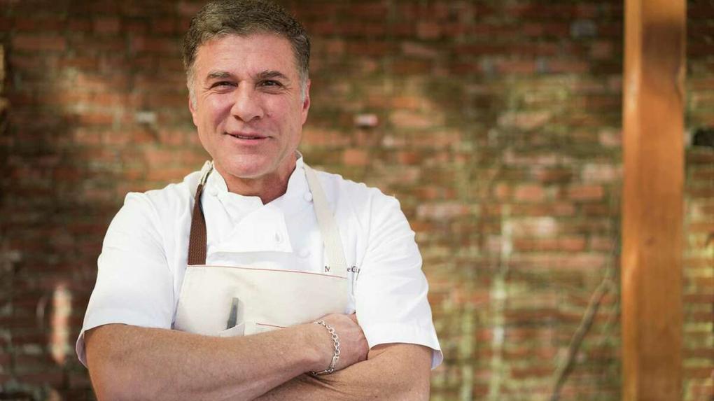 O chef Michael Chiarello morreu de choque anafilático após ter reação alérgica