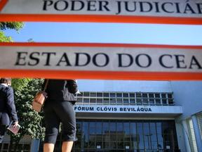 A 2ª Vara do Júri de Fortaleza pronunciou o trio pelos crimes de homicídio duplamente qualificado, corrupção de menores e associação criminosa