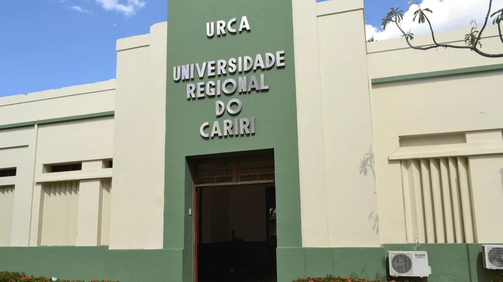 fachada da URCA, que está com inscrições abertas para o vestibular 2024.1