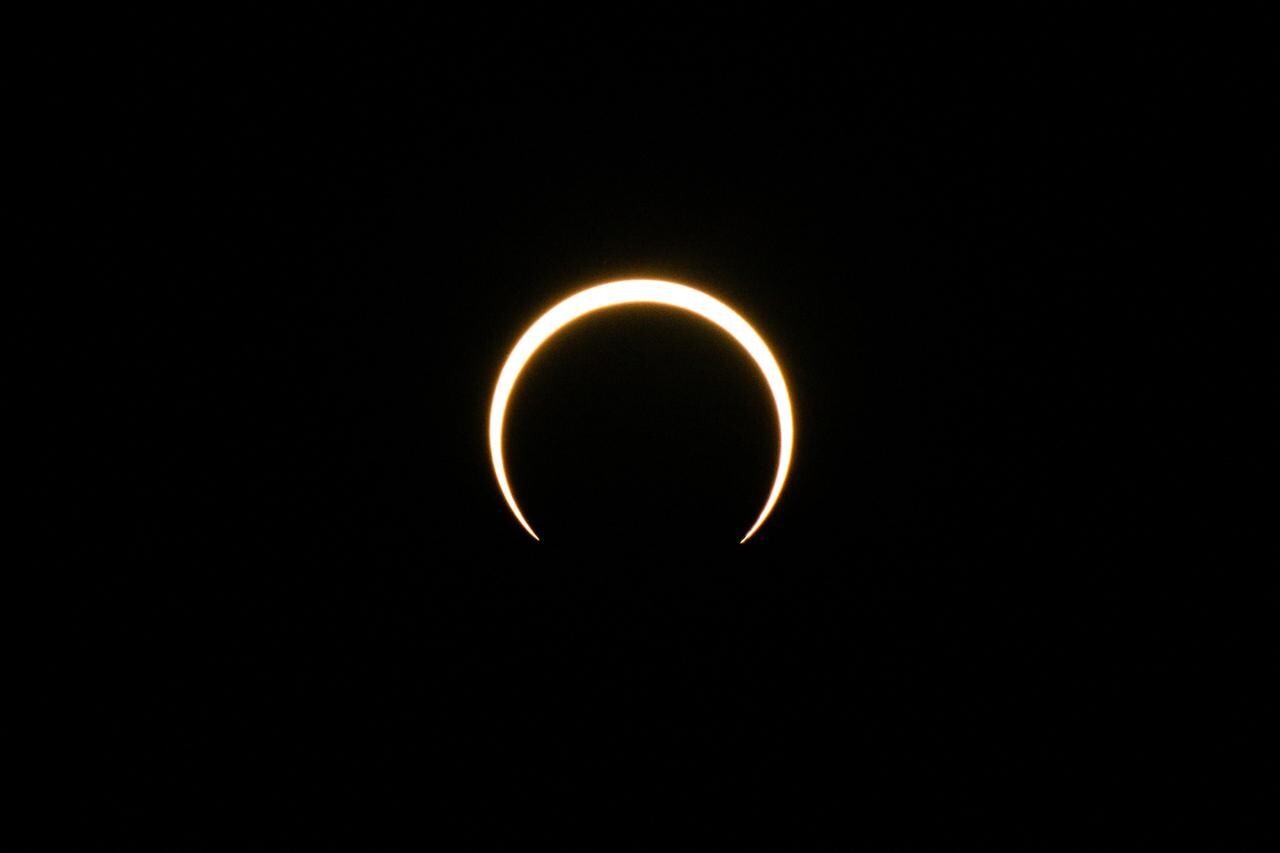 Foto do eclipse solar no Texas