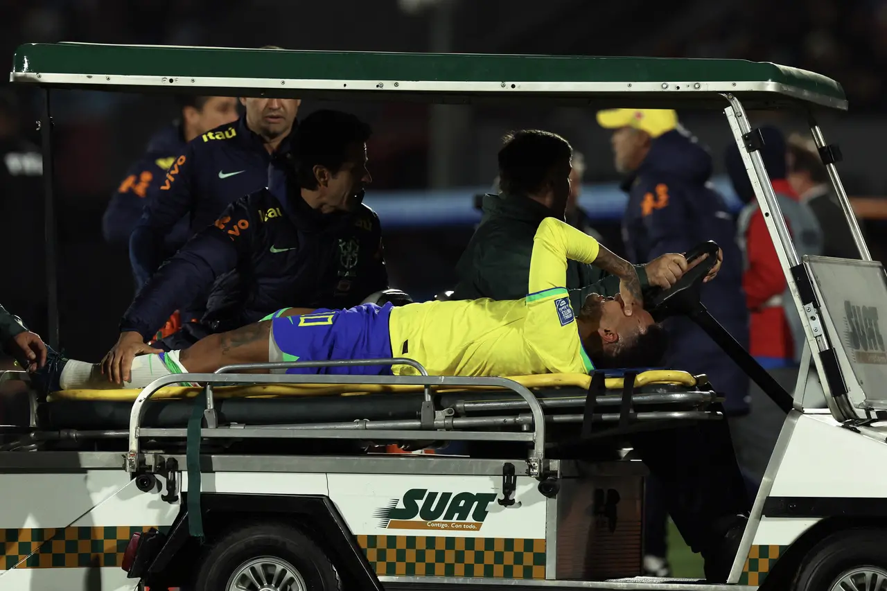 Imagem da notícia: Após lesão de Neymar, Al-Hilal deve receber indenização milionária; veja valor