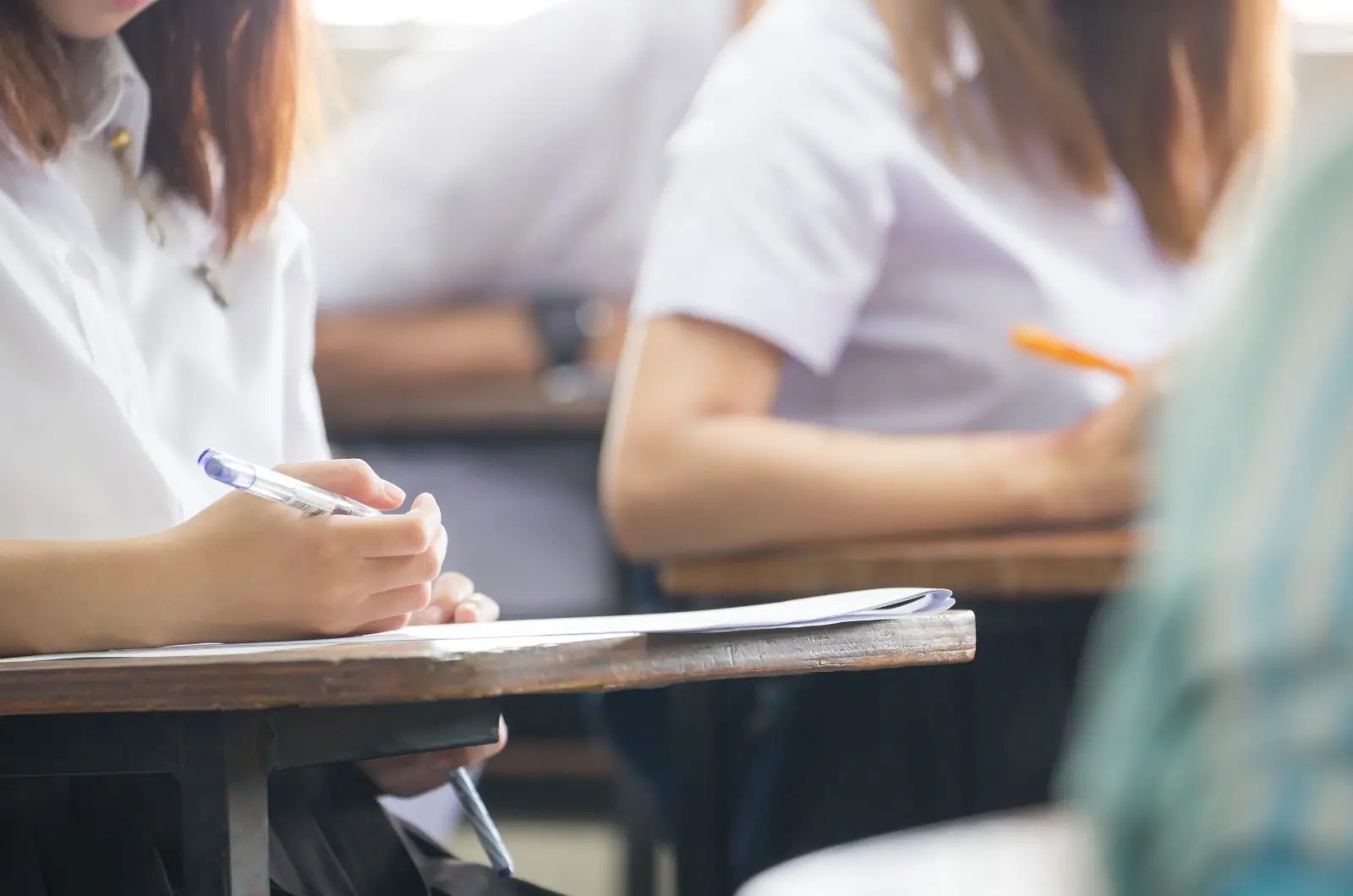 Estudantes em sala de aula