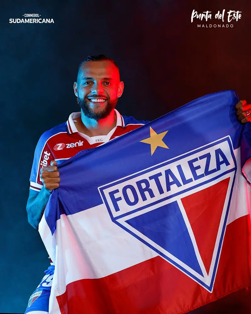 Imagem mostra jogador de futebol