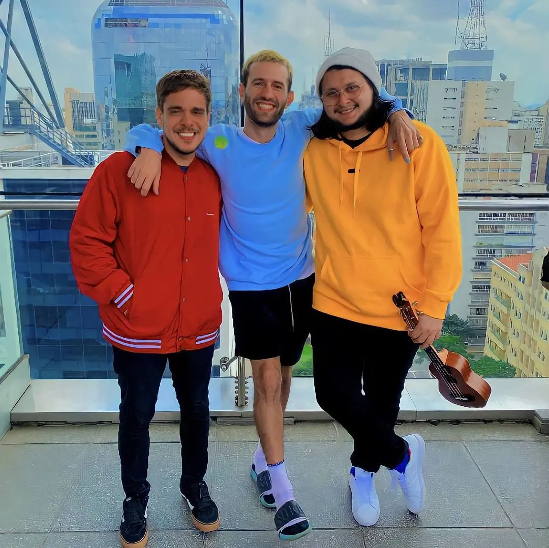 Flávio Nascimento, Victor Caliope e Bruno Santos formaram a Panda na adolescência. Hoje, já adultos, estão a frente do Projeto Rivera (foto)