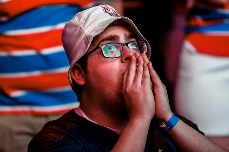 Imagem mostra torcedor