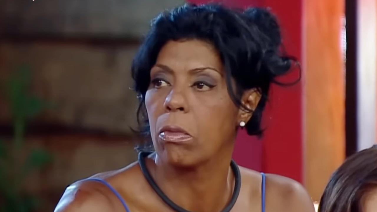 Equipe de Márcia Fu diz que ex-atleta leva vida simples e rebate comentários maldosos