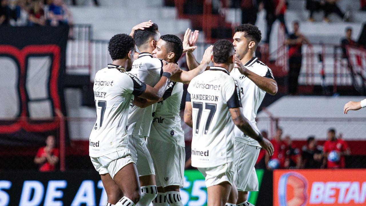 Ceará vence o Botafogo/SP no Castelão e se recupera na Série B - Jogada -  Diário do Nordeste