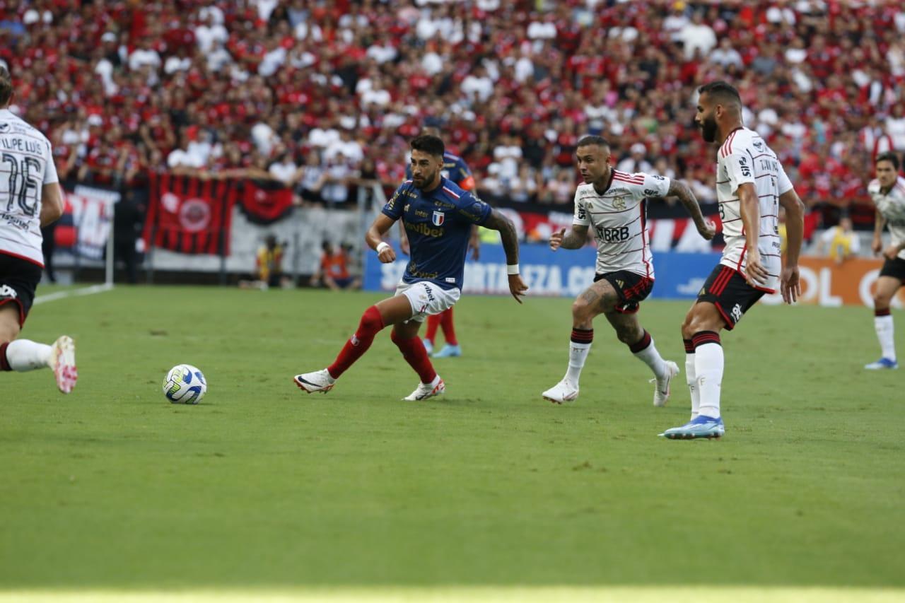 Fortaleza Perde Para O Flamengo Por 2 A 0 No Castelão E Amarga 4ª ...