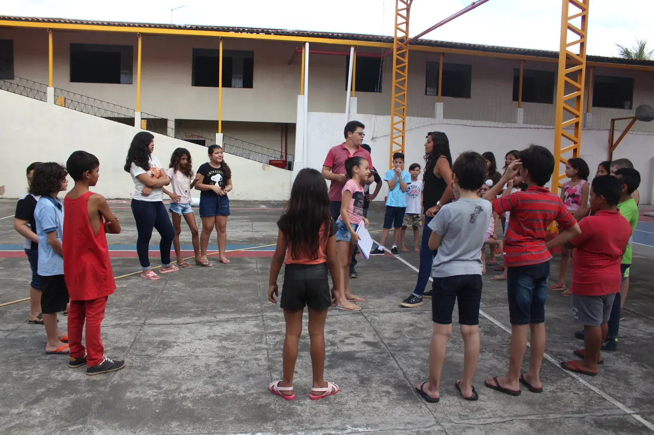 Gravações foram feitas em casas de moradores e espaços conhecidos do bairro, como escolas