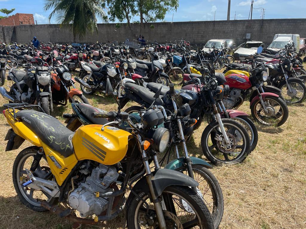 Motocicletas recolhidas