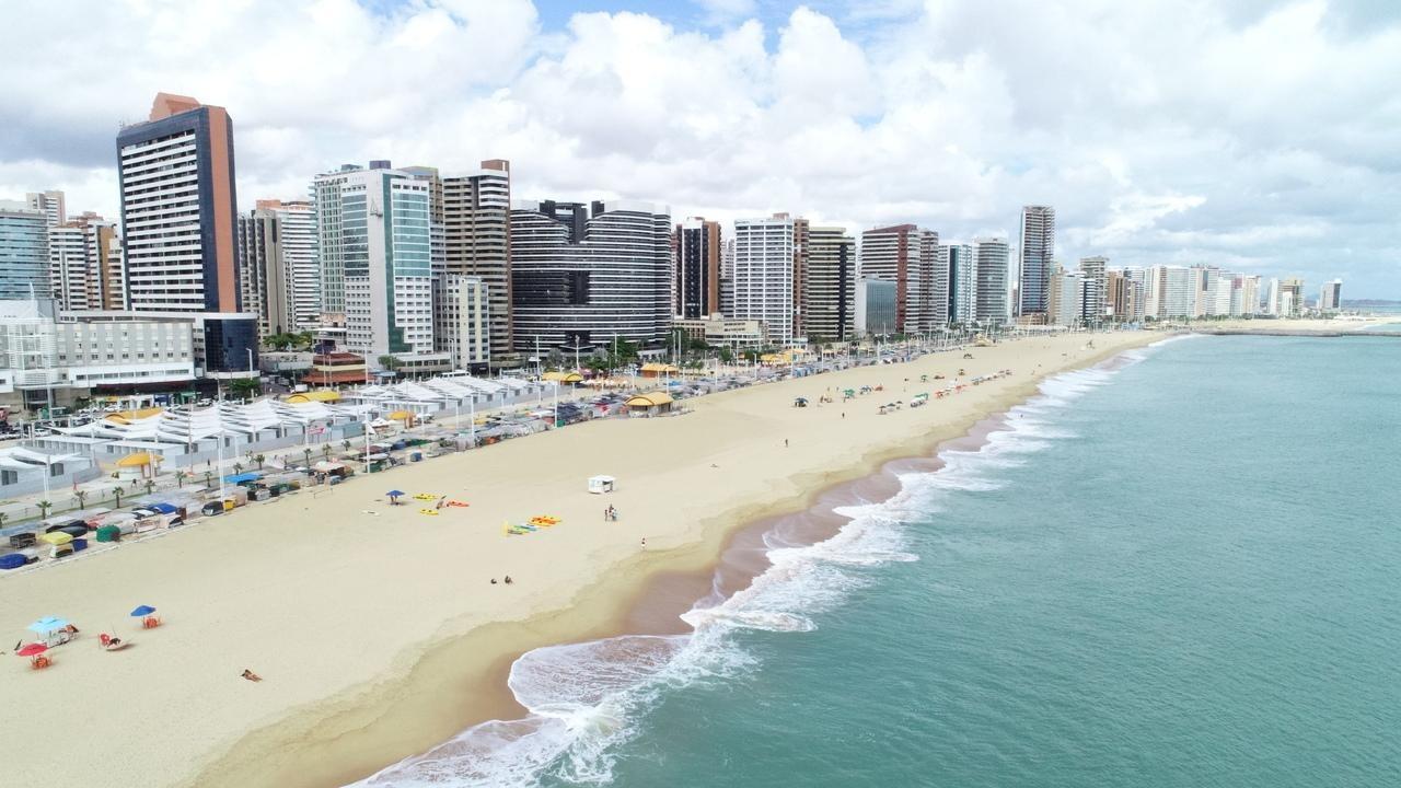 Como economizar turistando: rede de supermercado garante economia para  visitantes de praias do litoral leste do Ceará - Jornal do comércio do ceará