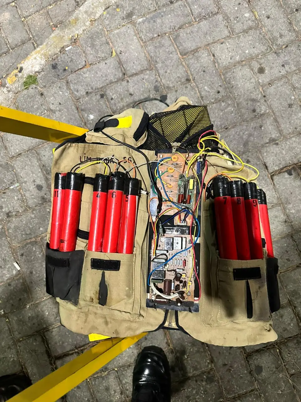 simulacro de bomba na Cidade 2000, em Fortaleza