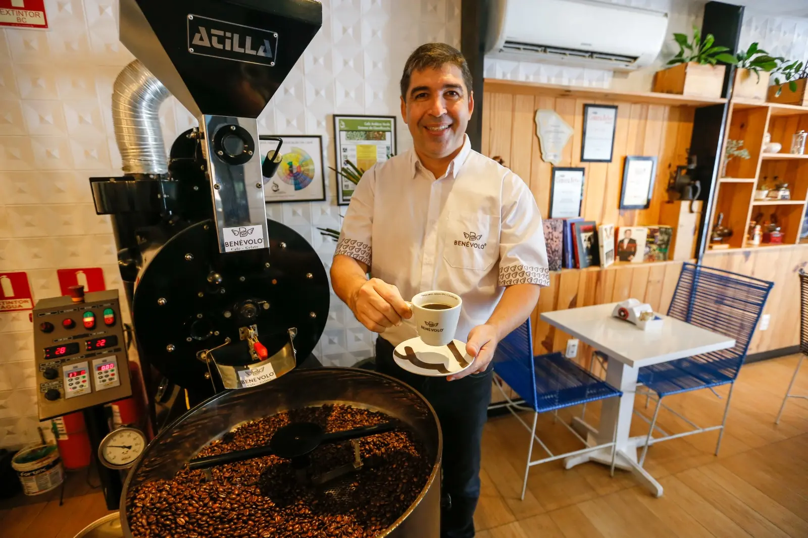 Jefferson Deywis, idealizador da Benévolo Café e Gelato