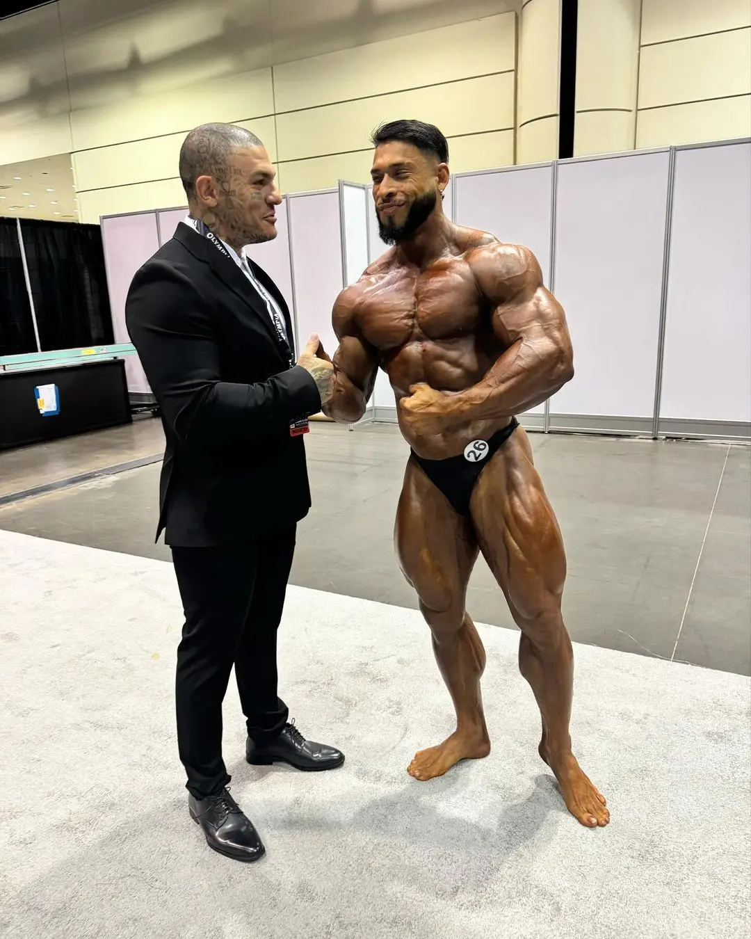 Toguro e Ramon Dino, fisiculturista