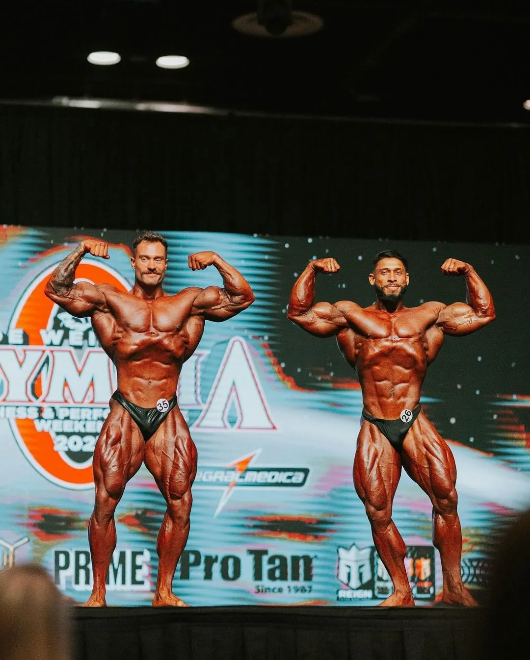 CBum e Ramon Dino no Mr. Olympia
