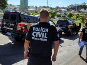 Viatura e agentes da Polícia Civil de Minas Gerais