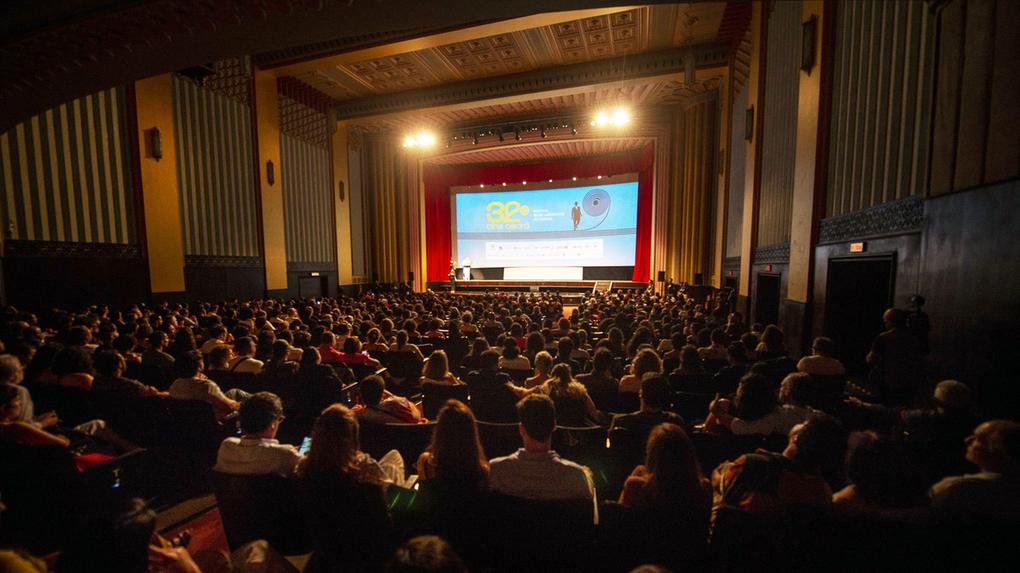 Cine Ceará – Festival Ibero-americano de Cinema chega à 33ª edição consecutiva em 2023; na imagem, registro do evento no encerramento da 32ª edição