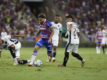 Com gol validado pelo VAR, Fortaleza perde para o Cruzeiro e chega ao 7º  jogo sem vencer na Série A - Jogada - Diário do Nordeste