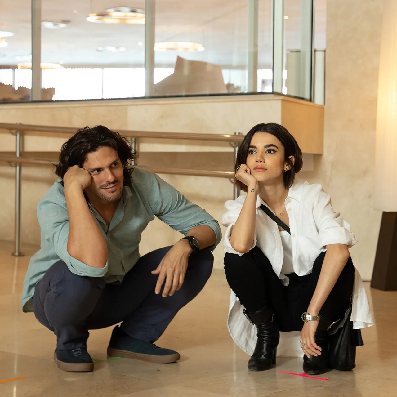 Manu Gavassi e Rafael Infante em filme