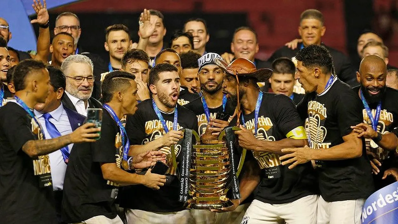 O Ceará garantiu o tri do Nordeste ao bater o Sport nos pênaltis na ilha do Retiro