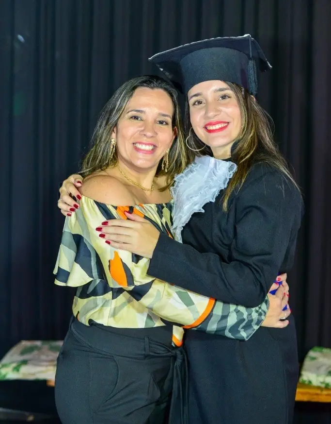 Sabrina e a mãe
