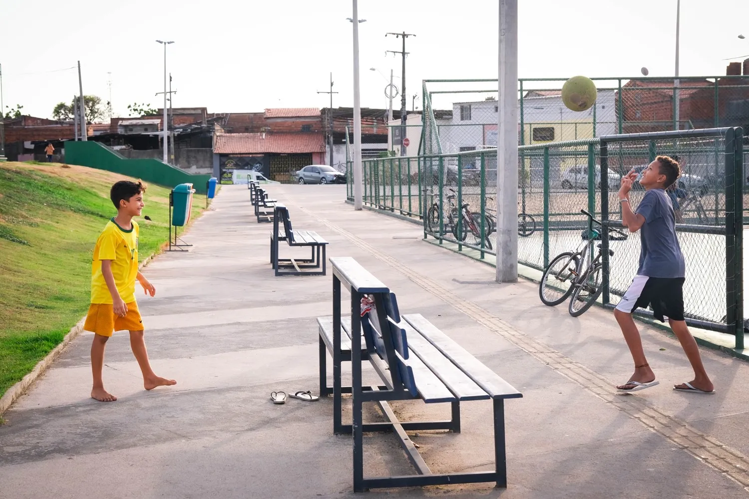 Local possui quadras e diversos outros espaços para prática de esportes e brincadeiras